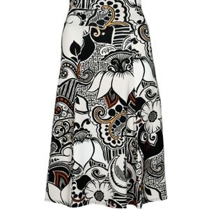 Brand new Salaam printed skirt M